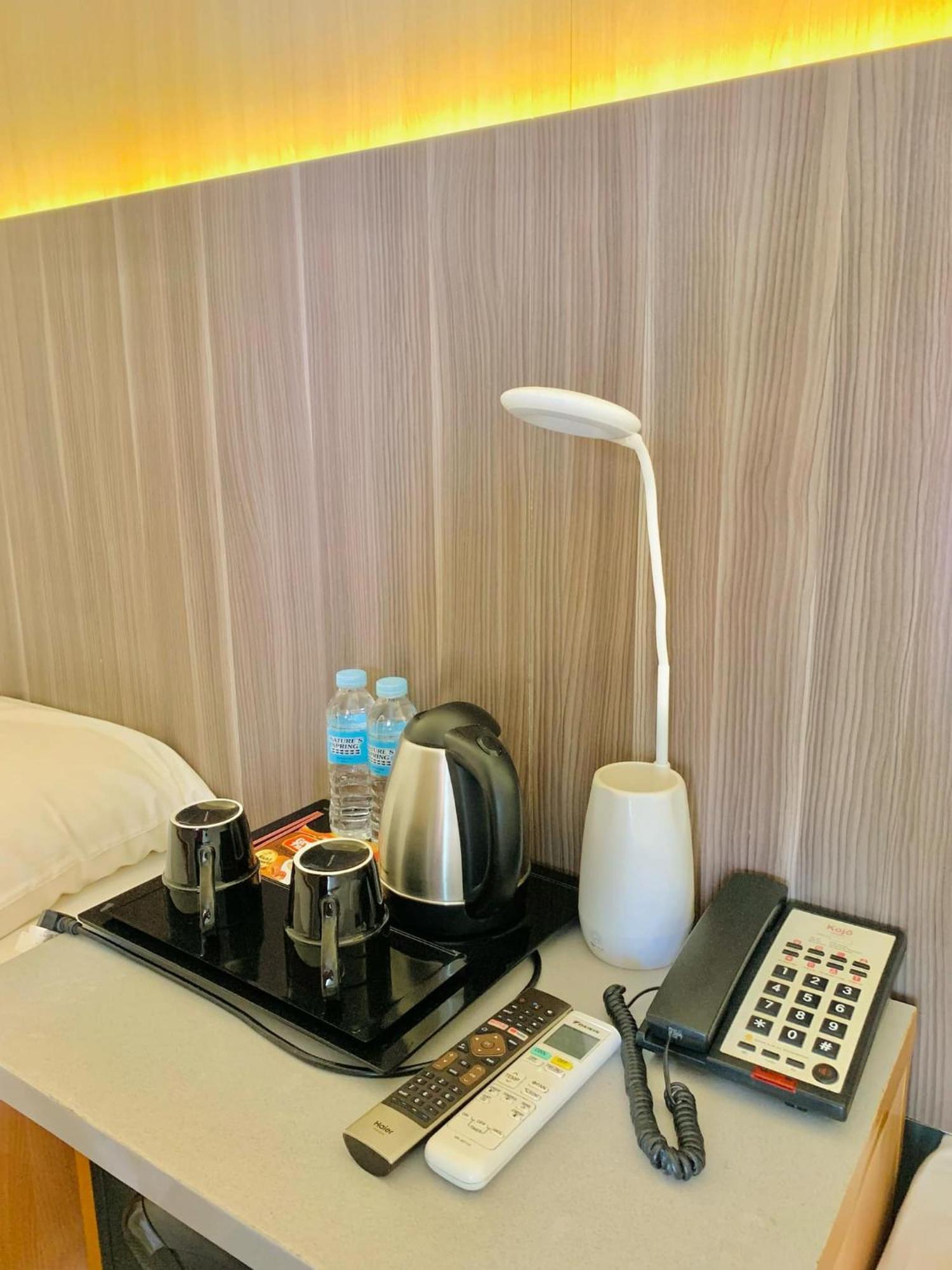 Kojo Hotel Tagum Extérieur photo
