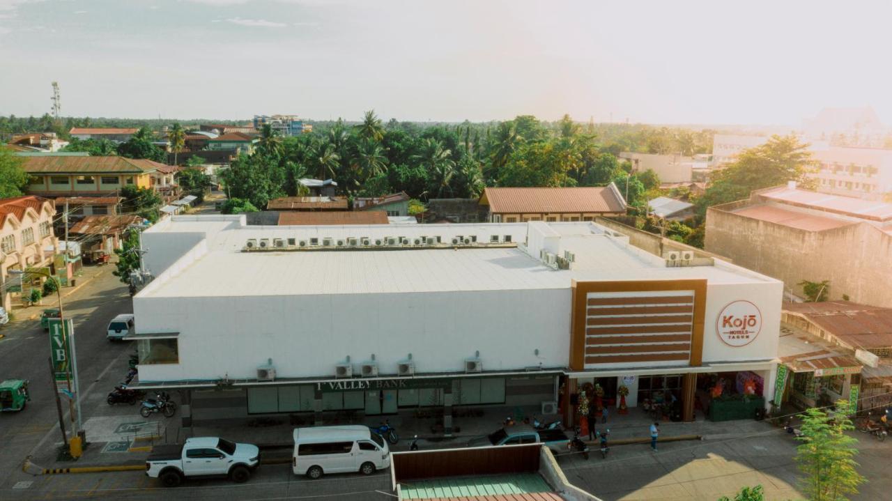 Kojo Hotel Tagum Extérieur photo